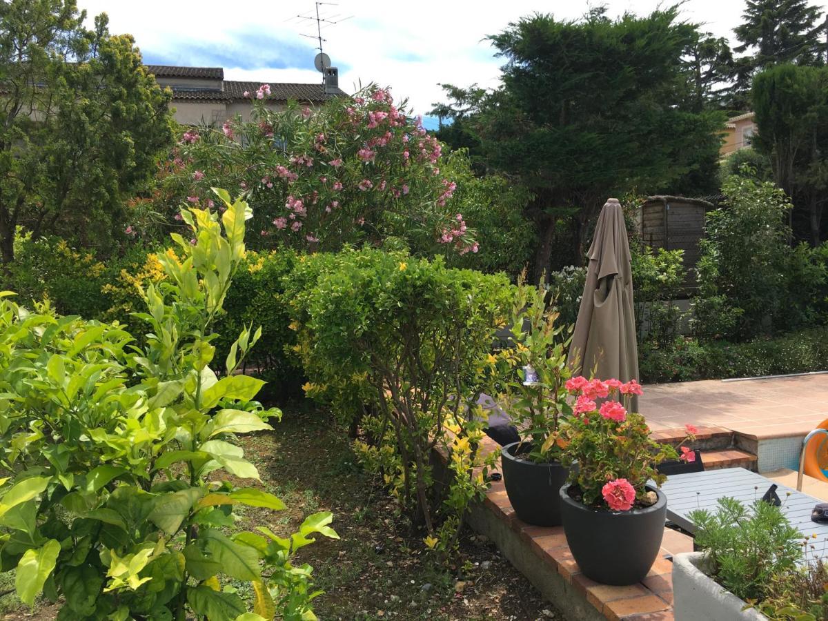 Villa Alessia อองทีบส์ ภายนอก รูปภาพ