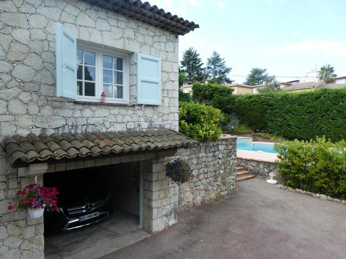 Villa Alessia อองทีบส์ ภายนอก รูปภาพ